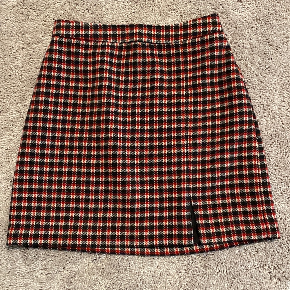 Hollister Ultra High Rise Mini Skirt Size XS (NWOT)